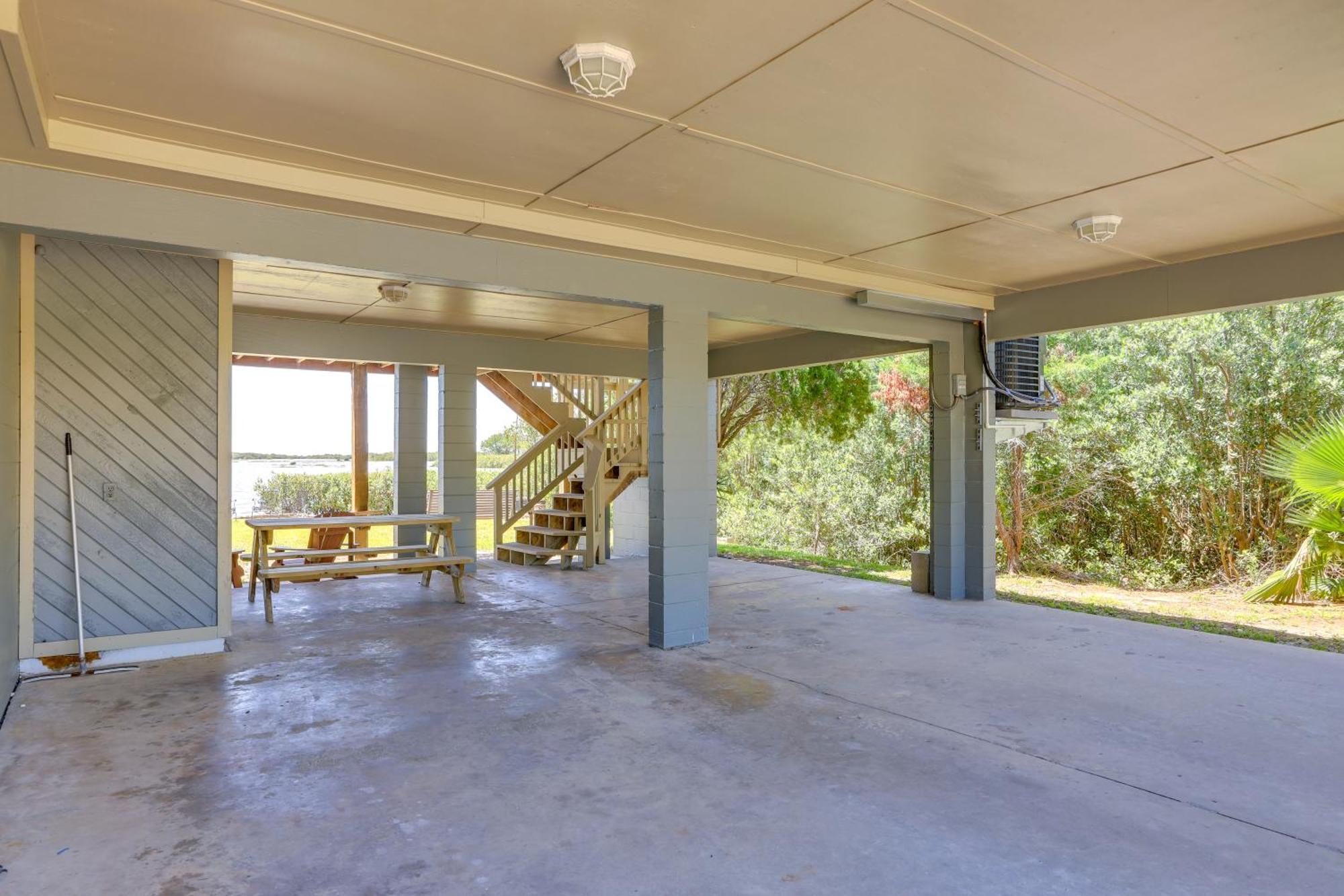Waterfront Cedar Key Duplex Home Grill And Dock! Kültér fotó
